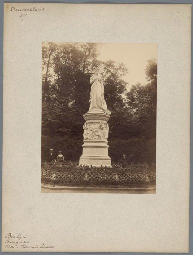 Monument to Queen Louise in Berlin