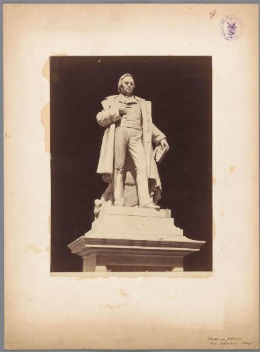 Statue of Vincenzo Gioberti in Turin by Giovanni Albertoni