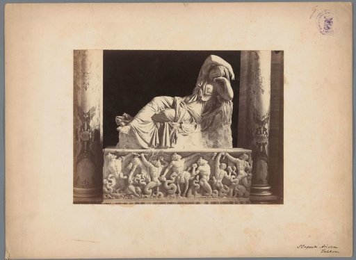 Statue of a sleeping Ariadne