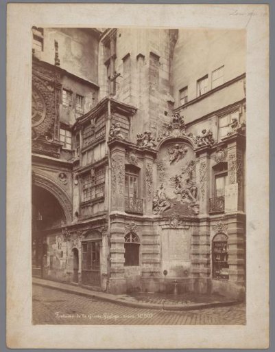 View of the corner next to la Grosse horloge in Rouen