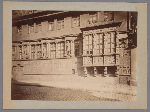 View of reliefs around the window sections of a building