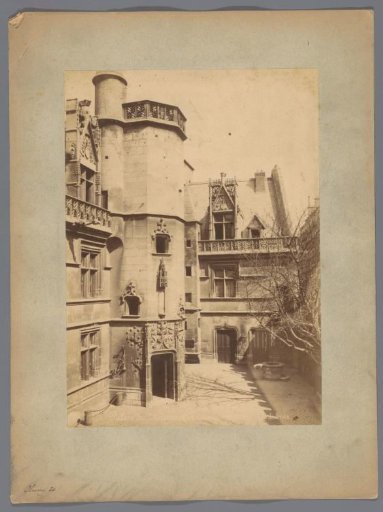 View of the Palais des Thermes and Musée de Cluny