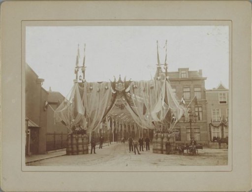 Decorations in Scheveningen on the Occasion of the Inauguration of Queen Wilhelmina, 1898