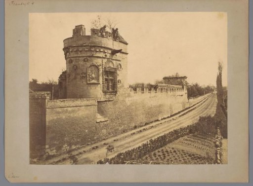 View of a ruin in Caen