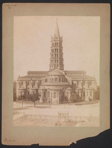View of the Saint-Sernin basilica in Toulouse