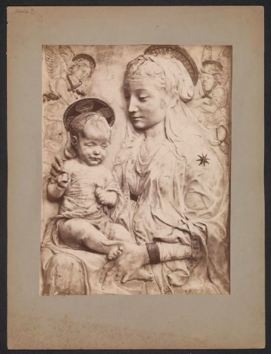 Relief of Mary with the Christ child