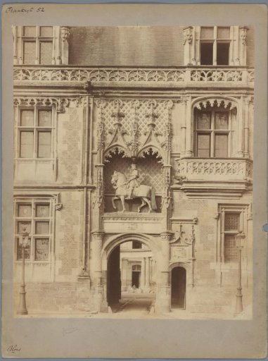 View of a gate in the castle of Blois