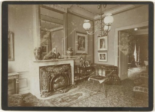 Interior of the residence of Edouard Quarles van Ufford and his wife Clara Catharina May Twiss at Janskerkhof 25 in Utrecht