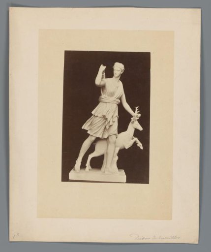 Sculpture of Diana of Versailles