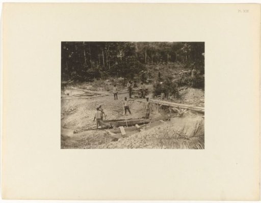 Gold washers, Suriname