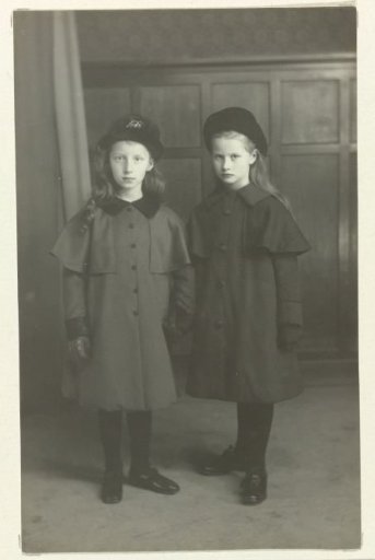 Susanna Frida and Anna Clara