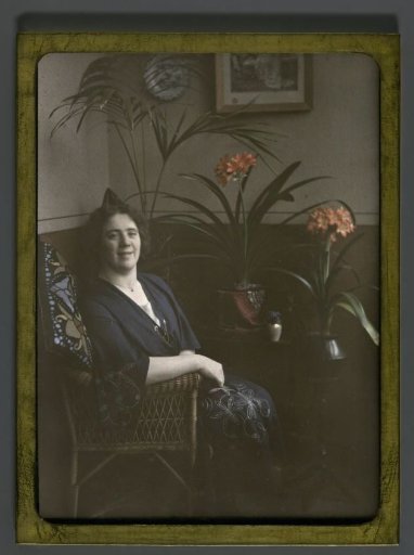 Tine in the Dormitory