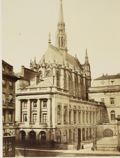 La Sainte Chapelle in Paris