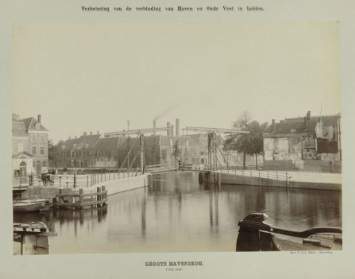Great Harbour Bridge in Leiden