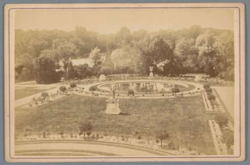 View of the Jardin des Tuileries in Paris
