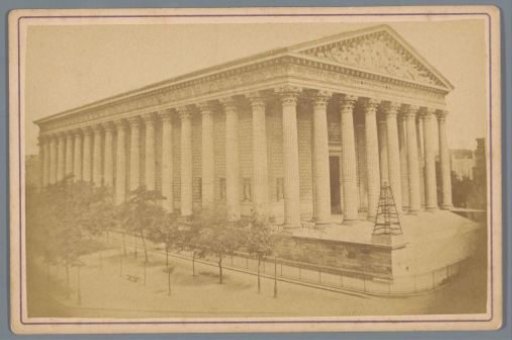 Exterior of La Madeleine in Paris