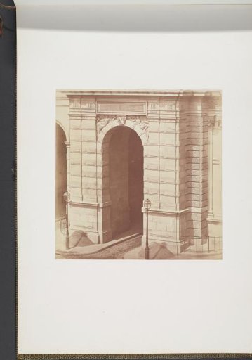 Passage in the Pavillon de Rohan