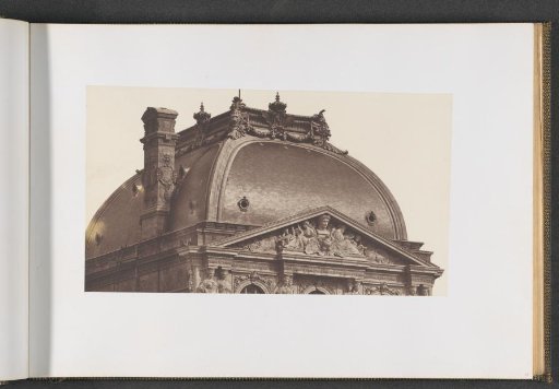 Roof and pediment of the Pavillon Sully in the Palais du Louvre