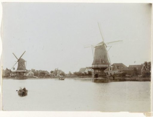 Sawmill De Eendracht and corn mill De Vriendschap on the Vecht in Weesp
