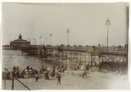 View of the Scheveningen pier with the Wandelhoofd Wilhelmina, seen from the beach