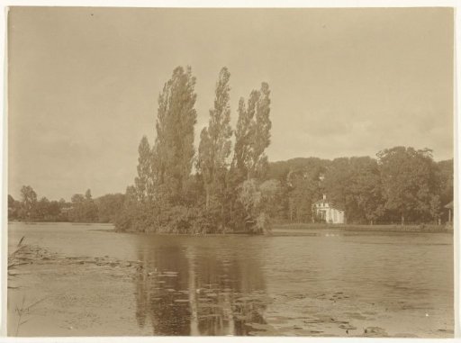 Island in the Vecht near Vreeland (Utrecht)