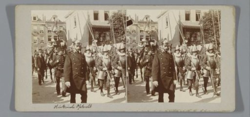 Soldiers from the historical and allegorical procession, for the inauguration of Queen Wilhelmina, Amsterdam