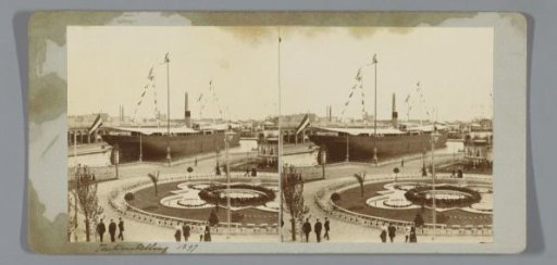 Steamboat at a quay, during the Oud-Holland exhibition in 1897, Amsterdam
