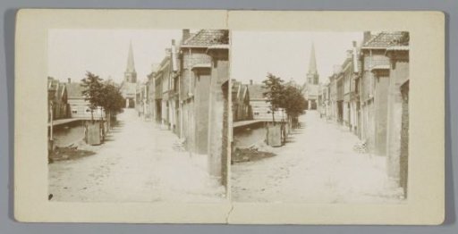 Street in Voorburg along the Rusthof estate, with the Oude or Martinikerk in the distance