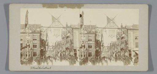 Utrechtsestraat, viewed from the Frederiksplein, decorated for the inauguration of Queen Wilhelmina