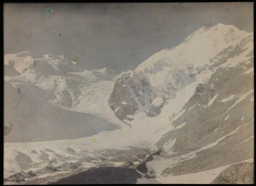 View in a valley, with snow