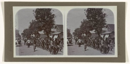 Pest control in Malang: transport of the Clayton apparatus