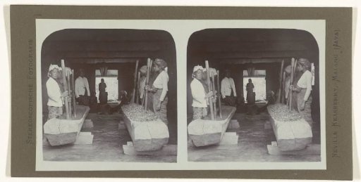 Javanese workers pounding coca.