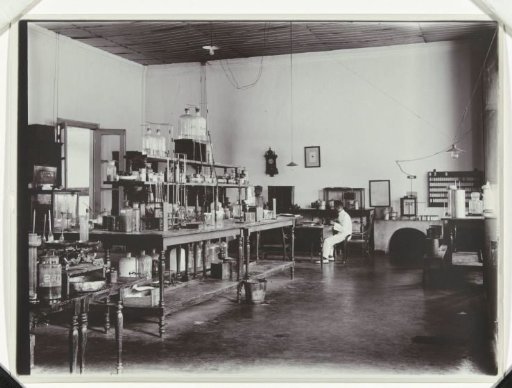 Interior of the laboratory of the sugar enterprise Nieuw Tersana, Cheribon, former Dutch East Indies