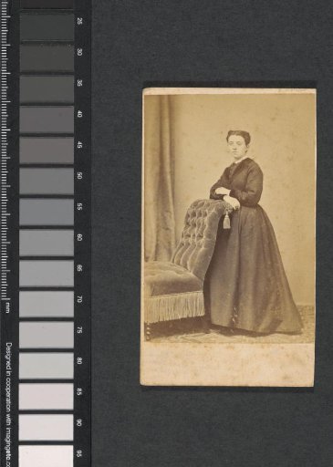 Portrait of an unknown woman from the Marmelstein family