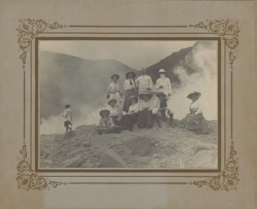 Portrait of a group of people, probably related to the Marmelstein family, during an excursion to the Papandayan