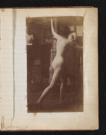 Studie van een vrouwelijk naaktmodel, op de rug gezien, in het atelier van Jacques de Lalaing