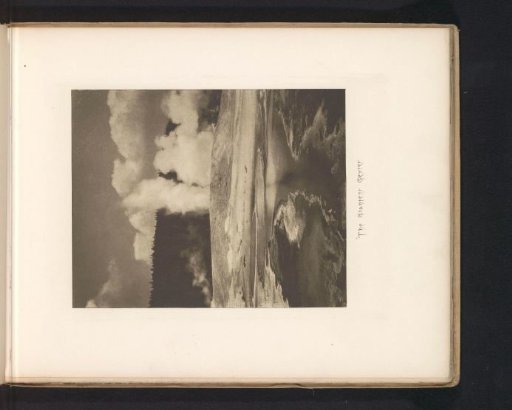 The Giantess Geyser