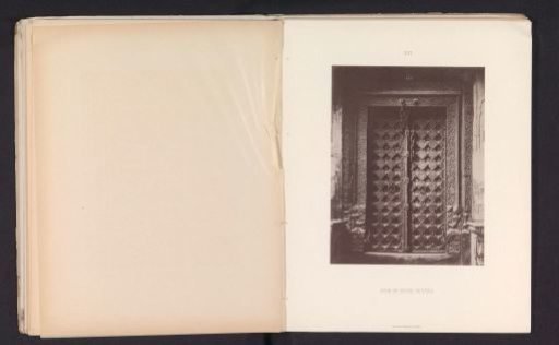 Door of a house in Multan, Punjab, Pakistan