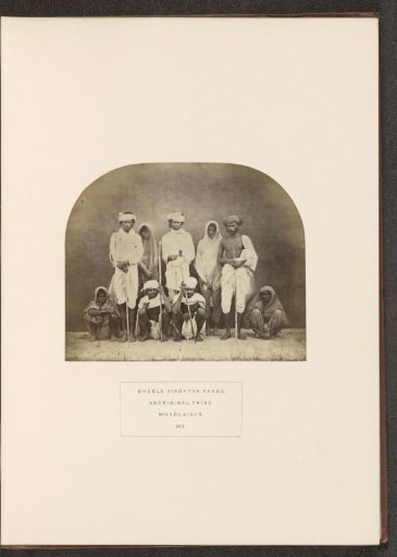 Portrait of a group of people from the Bhil tribe of the Vindhya mountains, Mandleshwar, Madhya Pradesh, India