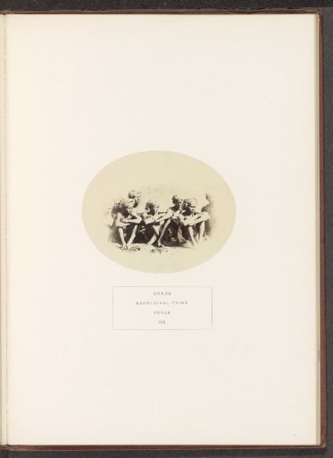 Group portrait of people from the Gond tribe of the former Berar in central India