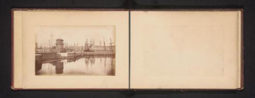 View of the harbour of Dundee