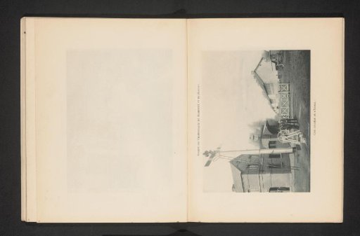 Workers in Cité de l'Étoile
