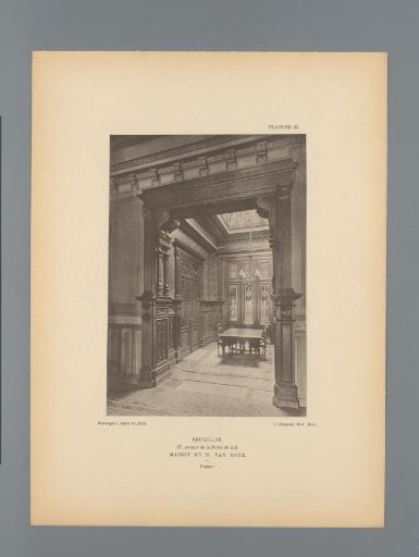 View of a smoking room in the house of M. van Roye in Brussels, Belgium