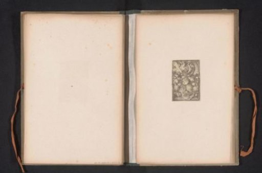 Reproduction of a print of a family coat of arms with a rooster by Hans Sebald Beham