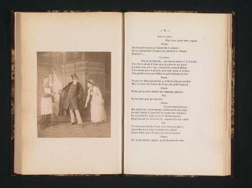Scene from the play Tati l'perriqui with two men and a woman