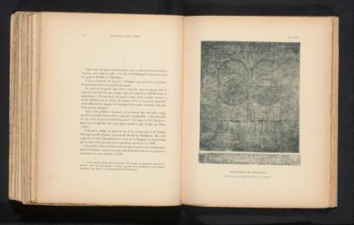 Relief of the footprints of Buddha