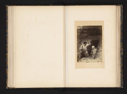 Photographic reproduction of a drawing of a scene on a cemetery with Fauchelevent and Jean Valjean from Les Misérables by Victor Hugo