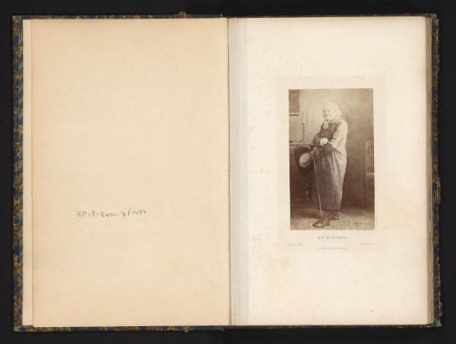 Les Misérables: album / V. Hugo