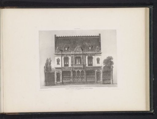 Photographic reproduction of a print, representing the facade of a house on the Rue Saint Georges in Paris