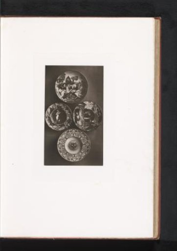 Four decorated bowls of Italian earthenware, displayed at the Exposition Rétrospective of 1873 in Tours, France